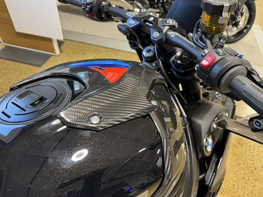 2026 BMW M 1000 R