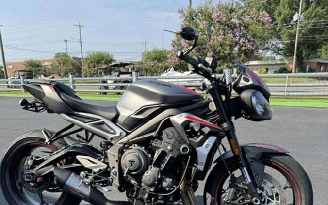 2022 Triumph Street Triple R Low Sapphire Black