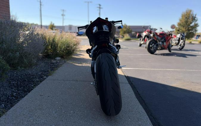 2021 Ducati Streetfighter V4 S black