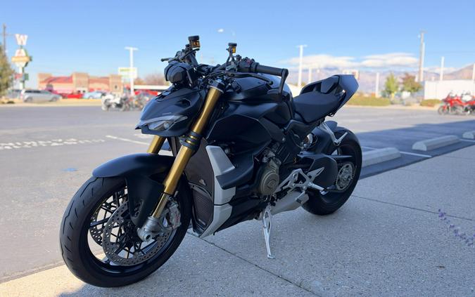 2021 Ducati Streetfighter V4 S black