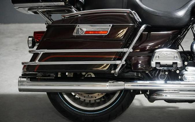 2011 Harley-Davidson® FLHTC - Electra Glide® Classic