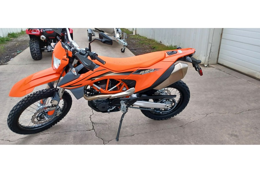 2024 KTM 690 ENDURO R