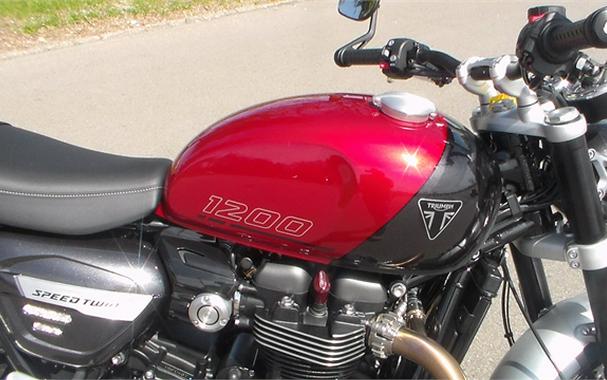 2024 Triumph Speed Twin 1200