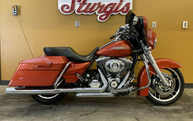 2011 Harley-Davidson® FLHX - Street Glide®