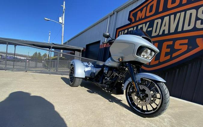 2024 Harley-Davidson® FLTRT - Road Glide® 3