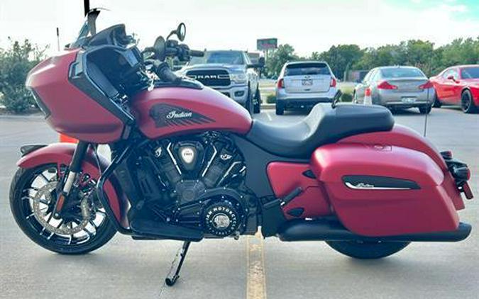 2024 Indian Motorcycle Challenger® Dark Horse®