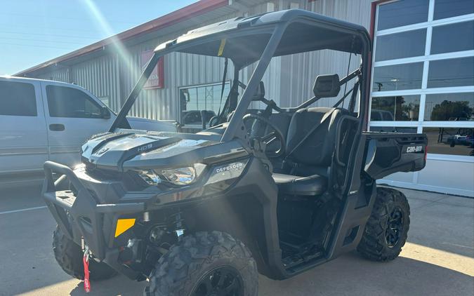 2025 Can-Am™ Defender XT HD9