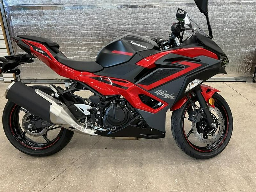 2025 Kawasaki Ninja 500 ABS