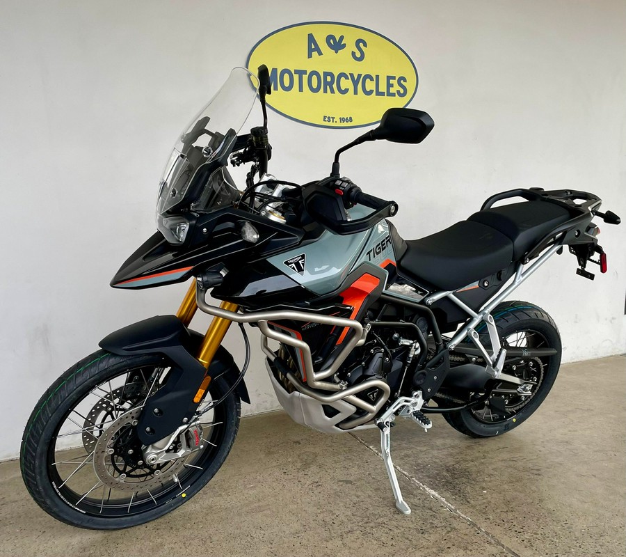 2026 Triumph TIGER 900 RALLY PRO DESERT EDITION