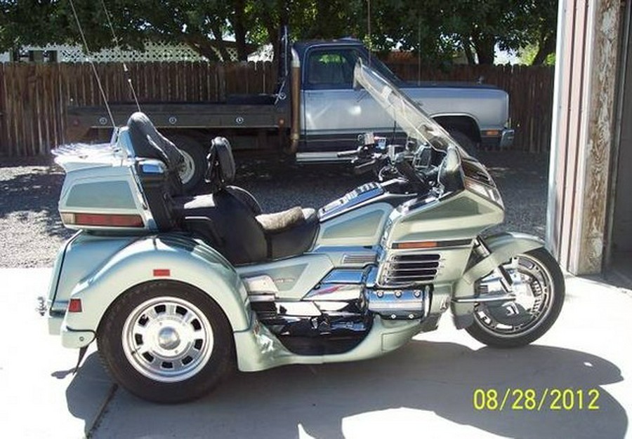 2000 honda goldwing trike for sale
