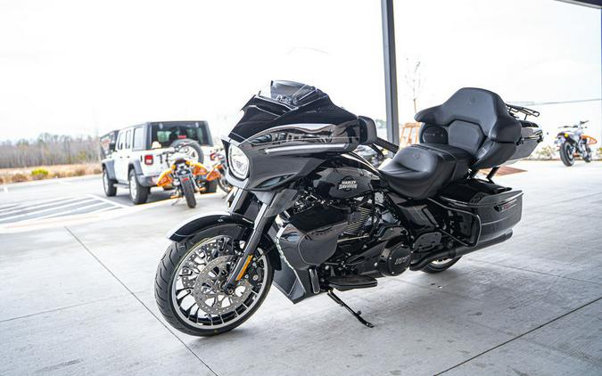 2026 Harley-Davidson® FLHXL - Street Glide® Limited