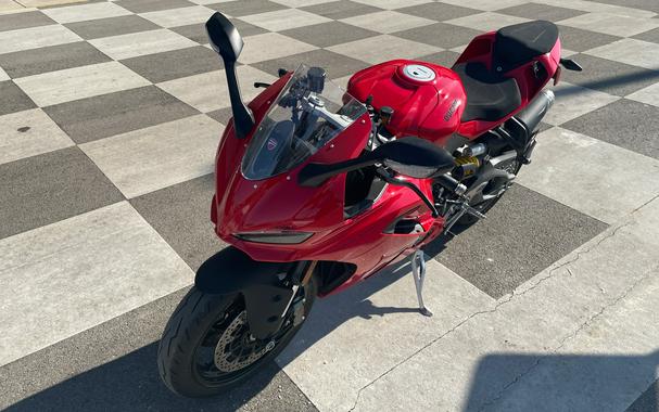 2025 Ducati Panigale V2