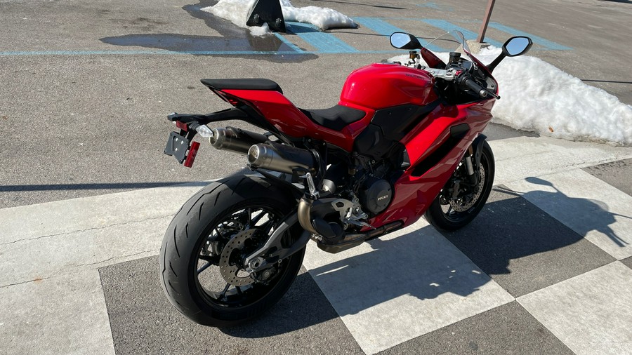 2025 Ducati Panigale V2
