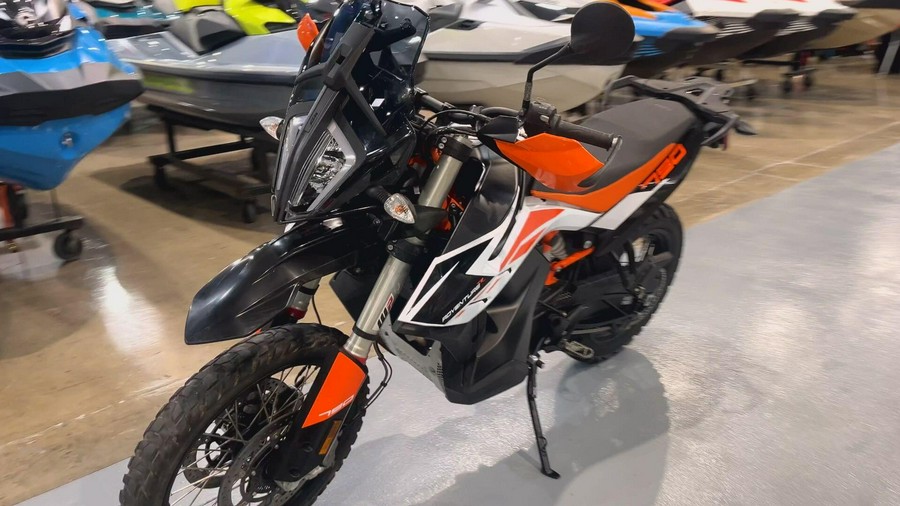 2020 KTM 790 Adventure R