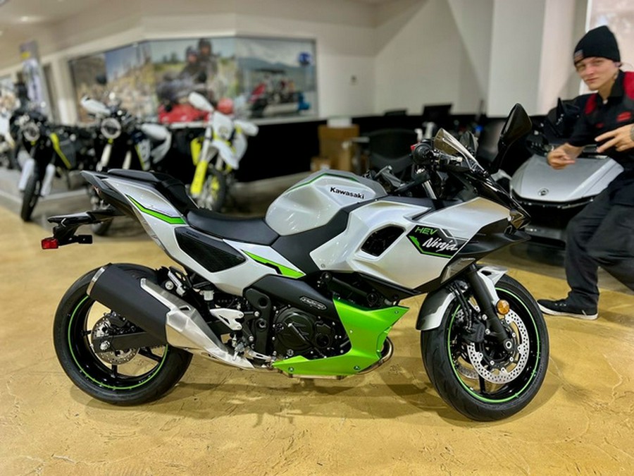 2024 Kawasaki Ninja 7 Hybrid ABS