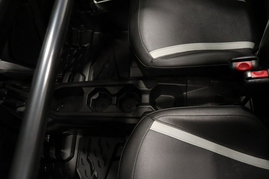 2025 Can-Am® Maverick Sport MAX DPS 1000R