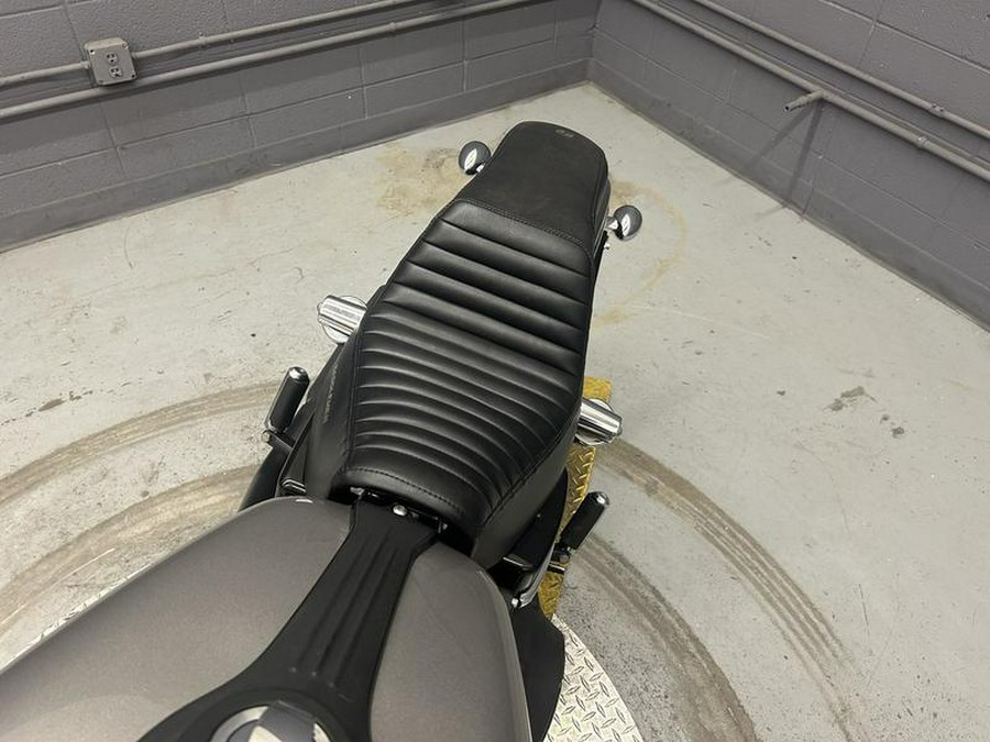 2016 Harley-Davidson® FXDB - Dyna® Street Bob®