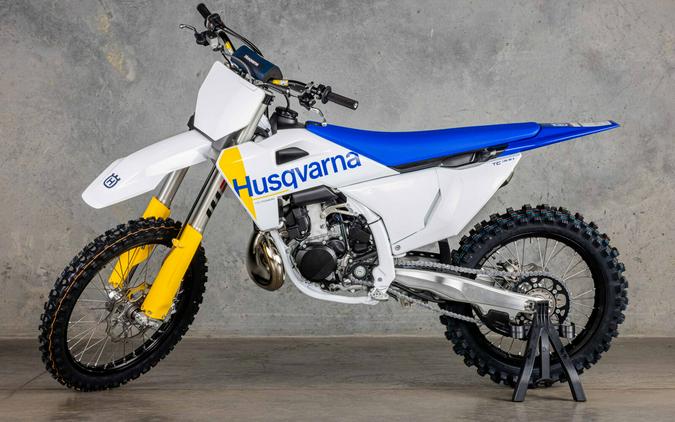 2027 Husqvarna TC 300 - VM346839