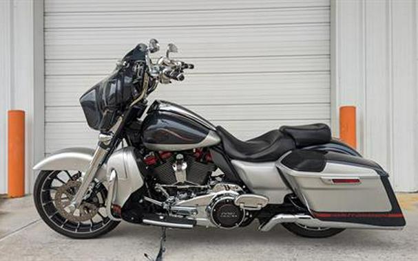 2019 Harley-Davidson CVO™ Street Glide®