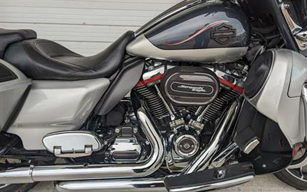 2019 Harley-Davidson CVO™ Street Glide®