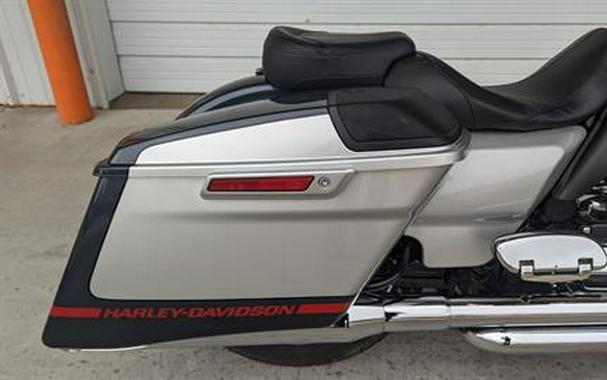 2019 Harley-Davidson CVO™ Street Glide®