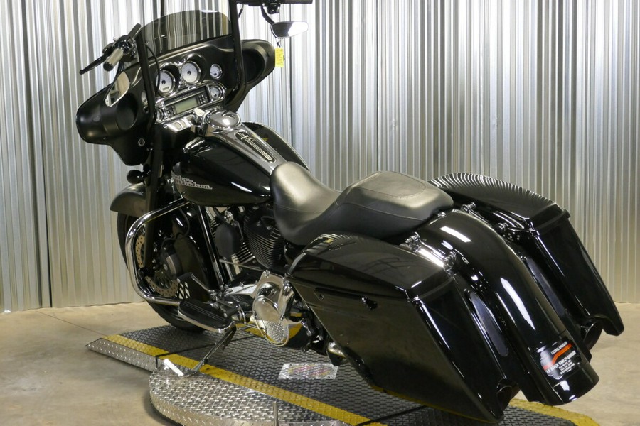 2011 Harley-Davidson Street Glide