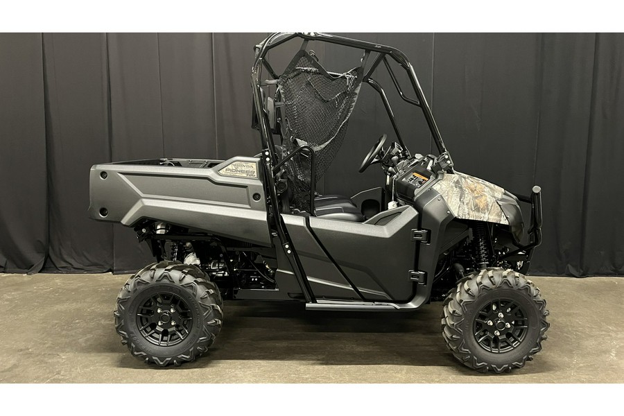 2025 Honda Pioneer 700 Forest
