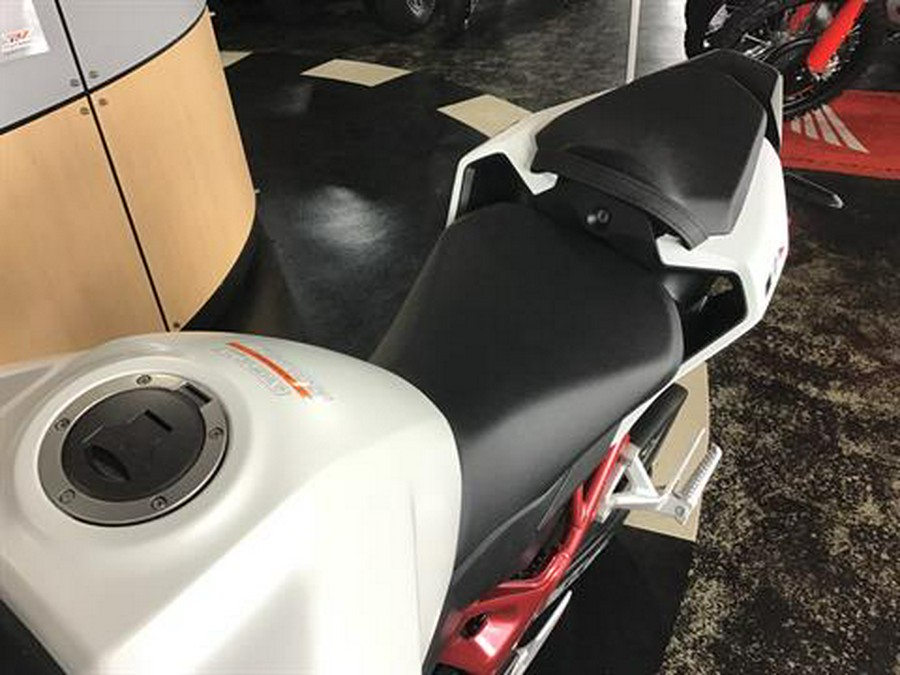 2025 Honda CB750 Hornet