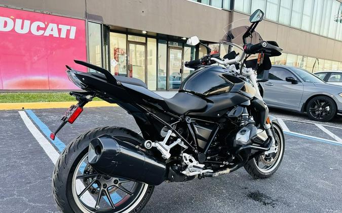 2022 BMW R 1250 R Black Storm Metallic