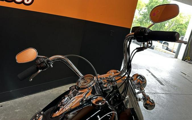 2014 Harley-Davidson Softail FLSTC - Heritage Classic