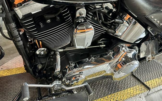 2014 Harley-Davidson Softail FLSTC - Heritage Classic