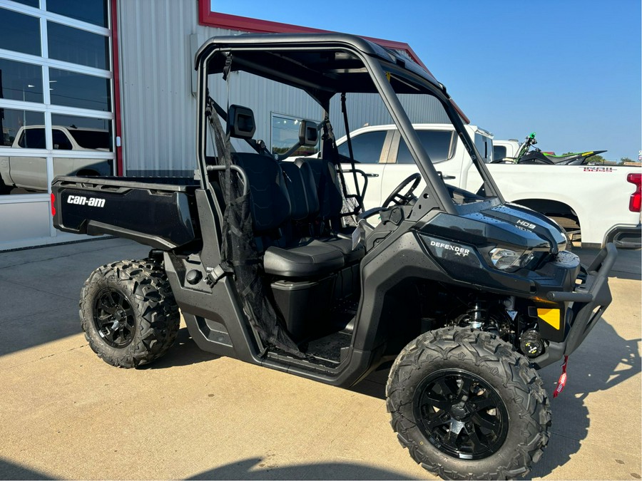 2025 Can-Am™ Defender XT HD9