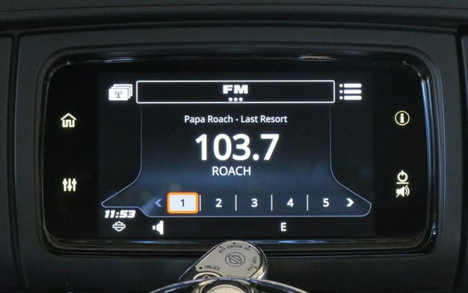 2022 Harley-Davidson FLHTCUTG - Tri Glide Ultra