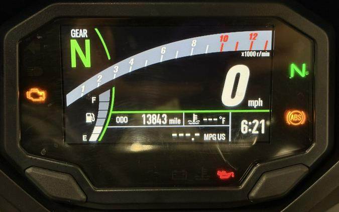 2021 Kawasaki Ninja® 650 ABS Metallic Spark Black/Metallic Imperial Red