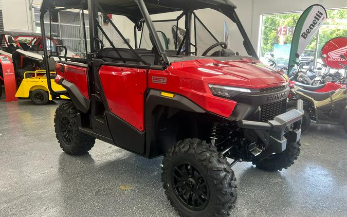 2026 Honda Pioneer 1000-5 Deluxe