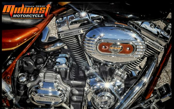 2008 Harley-Davidson® CVO ROAD KING