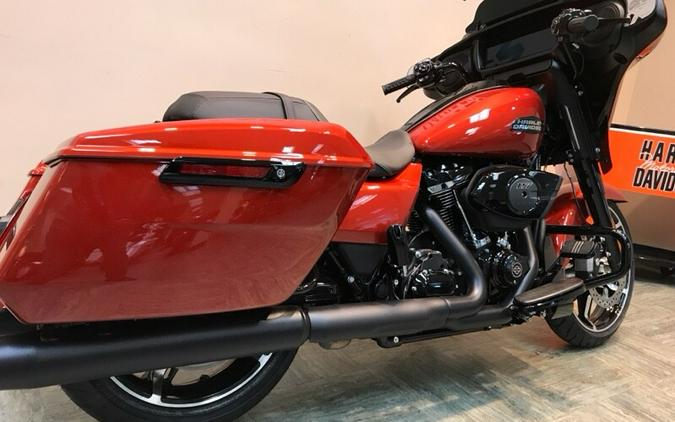 2024 Harley-Davidson® Street Glide® Whiskey Fire