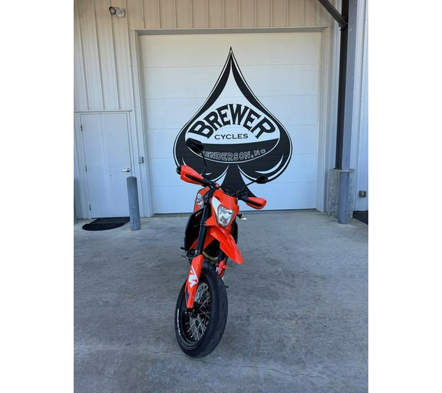 2023 KTM 690 Enduro R