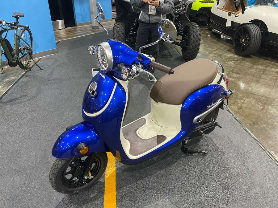 2023 HONDA METROPOLITAN