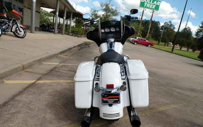 2016 Harley-Davidson® FLHX - Street Glide®