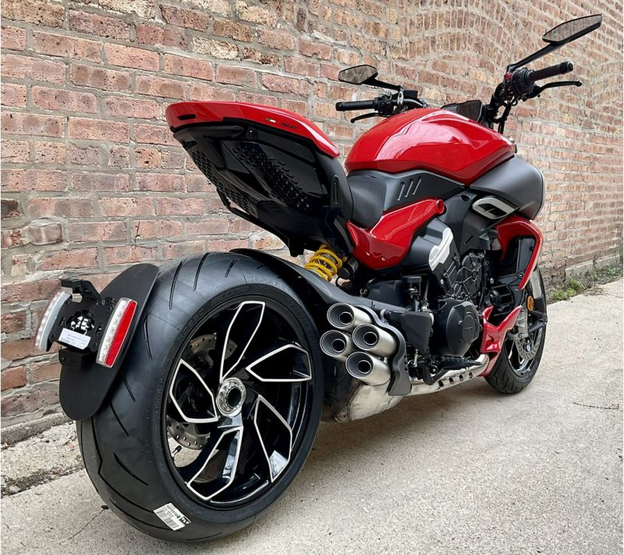 2024 Ducati Diavel V4