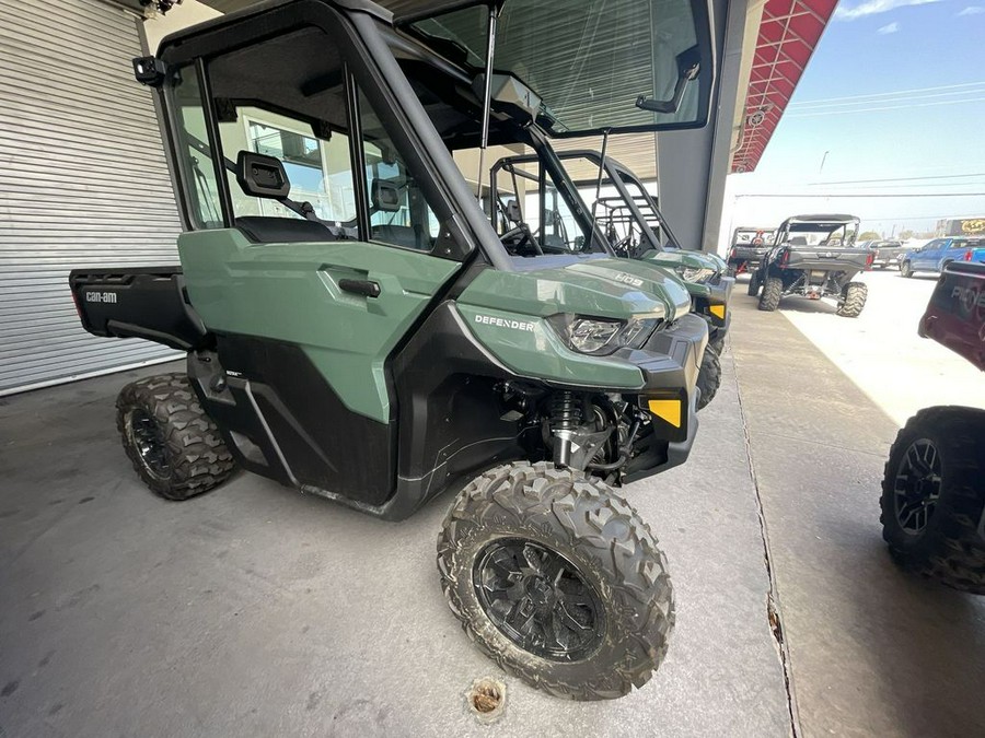 2024 Can-Am™ Defender DPS CAB HD9