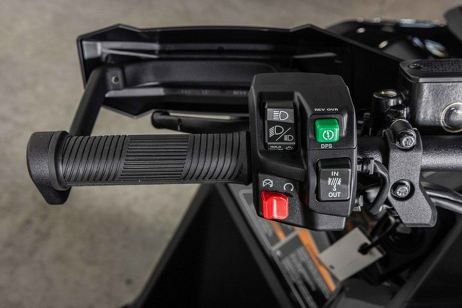 2026 Can-Am Outlander Backcountry 1000R