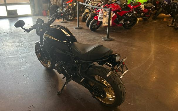 2023 Yamaha XSR 700