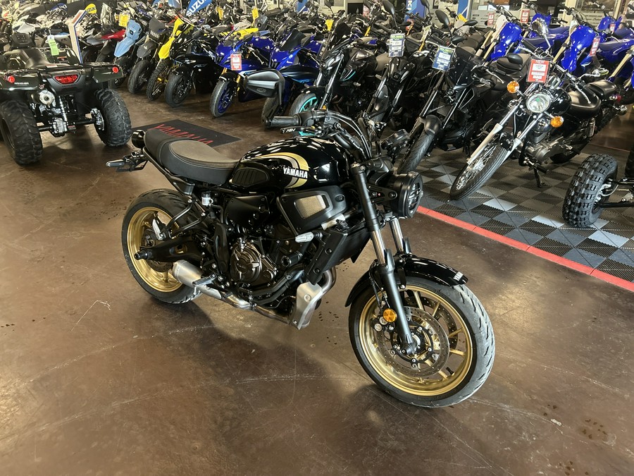 2023 Yamaha XSR 700