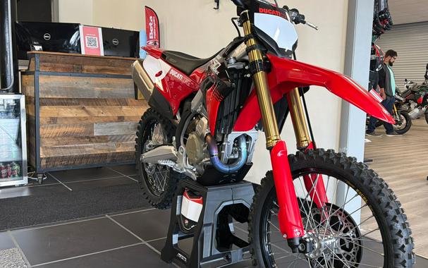 2026 Ducati DESMO450 MX FACTORY R