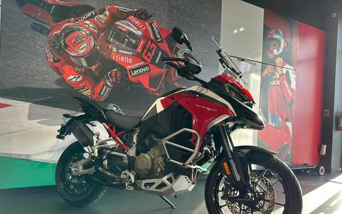 2022 Ducati Multistrada V4 Sport Livery And Alloy Wheels