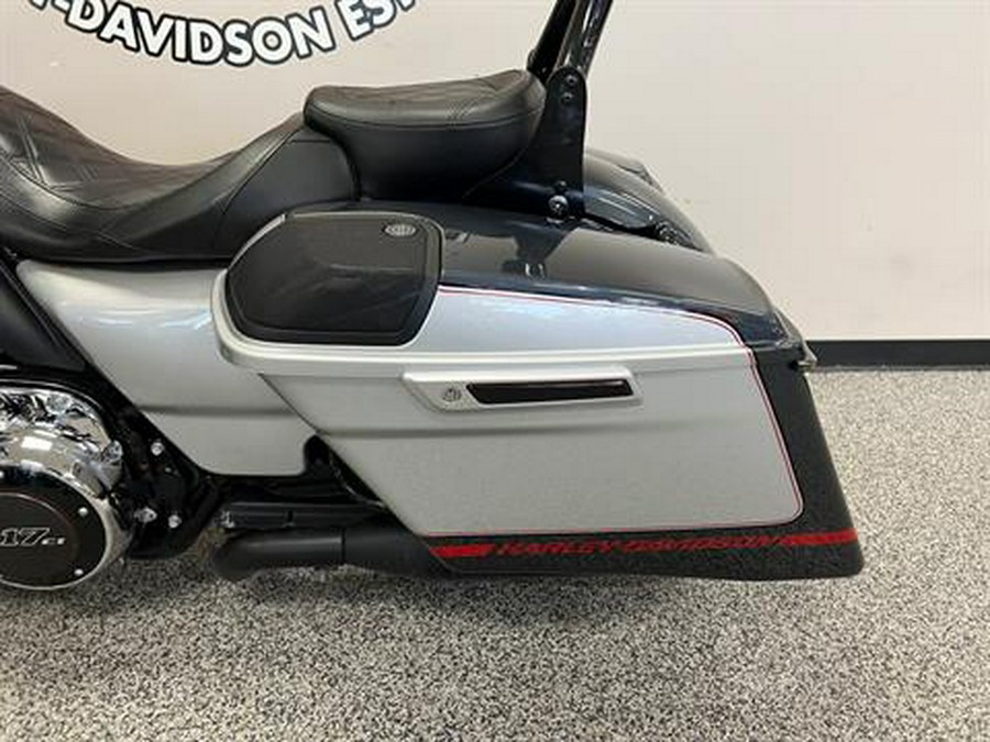 2019 Harley-Davidson CVO™ Street Glide®