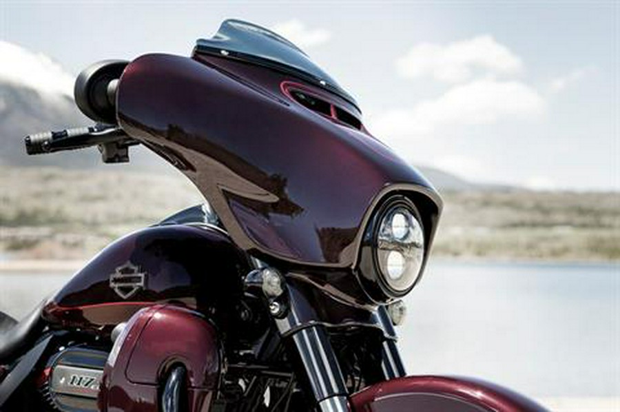 2019 Harley-Davidson CVO™ Street Glide®