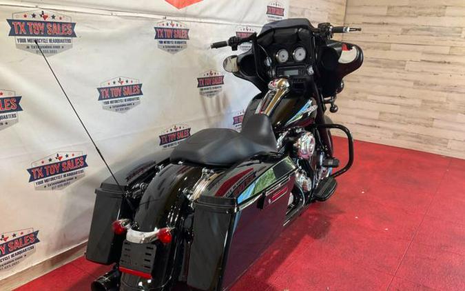 2012 Harley-Davidson Street Glide Base